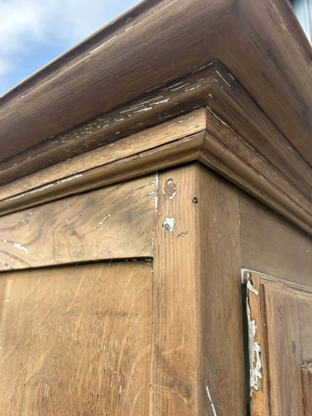 Armoire / vitrine ancienne en bois massif