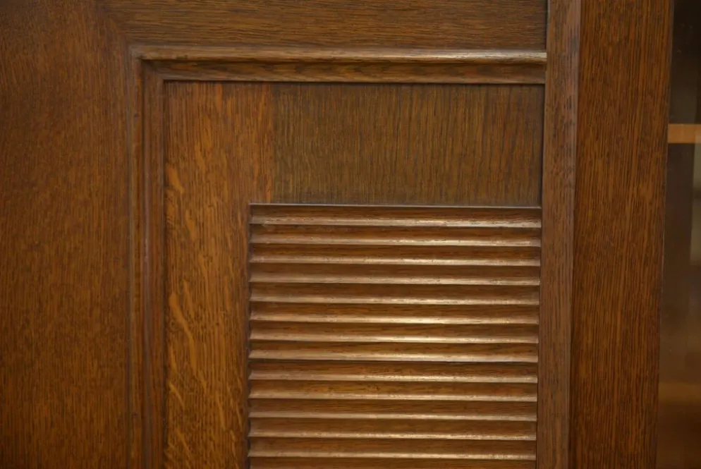 Armoire vitrine brutaliste en chêne Charles Dudouyt 1940’s
