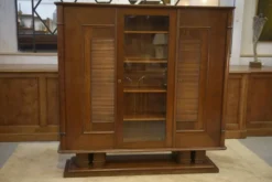 Armoire vitrine brutaliste en chêne Charles Dudouyt 1940’s