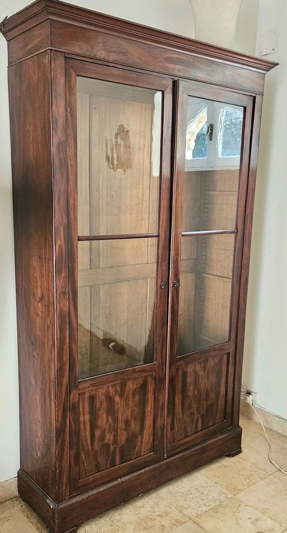 Armoire vitrine en acajou 19eme