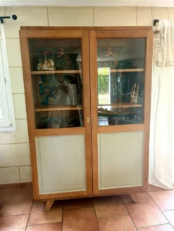 Armoire/vitrine/vaisselier
