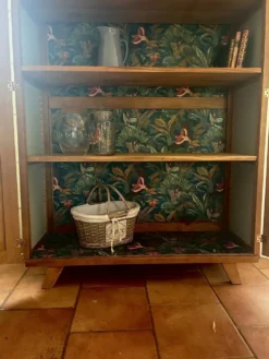 Armoire/vitrine/vaisselier
