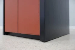Armoire à volets roulants vintage Giorgetti années 1980