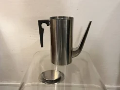 Arne Jacobsen Cylinda Kanne Stelton 60er Vintage Edelstahl