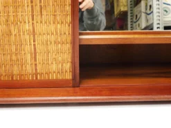Arne Wahl Iversen Miroir Mural & Cabinet Étagère, Teck & Cane pour Brenderup Danemark