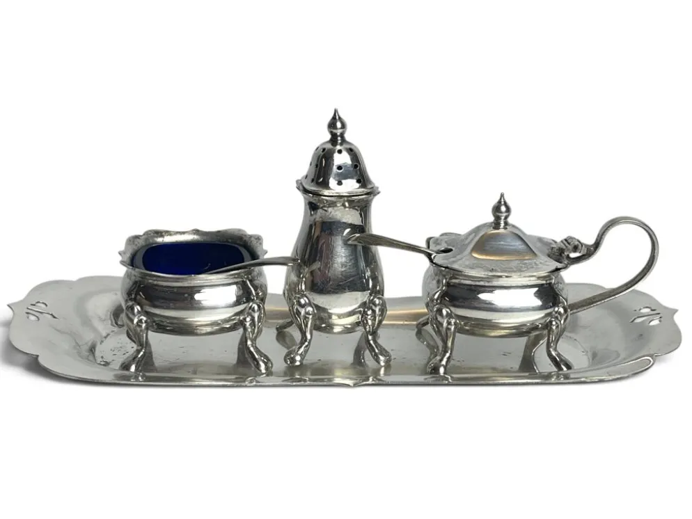 Arts de la table, serviteur 3 pièces plateau métal argenté début XXème