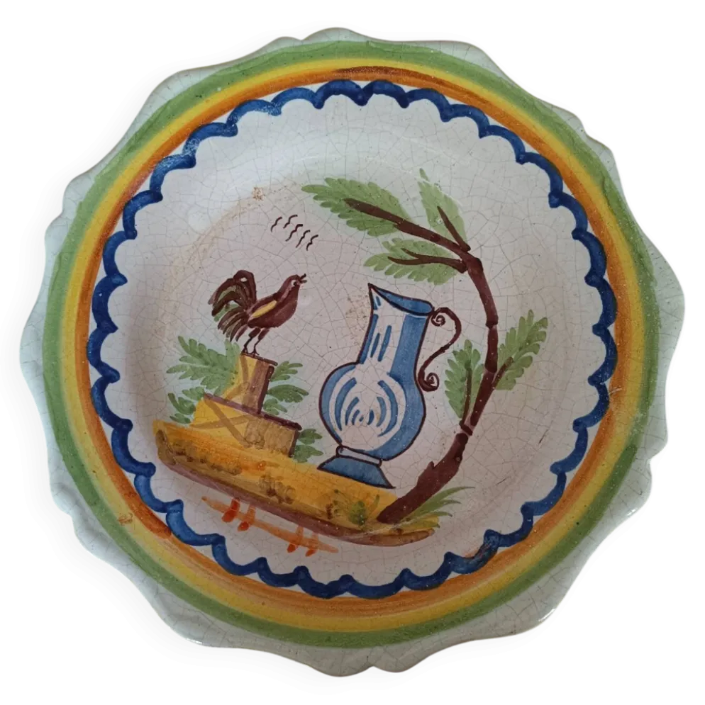 Assiette ancienne en faïence – décor peint main – pièce de collection