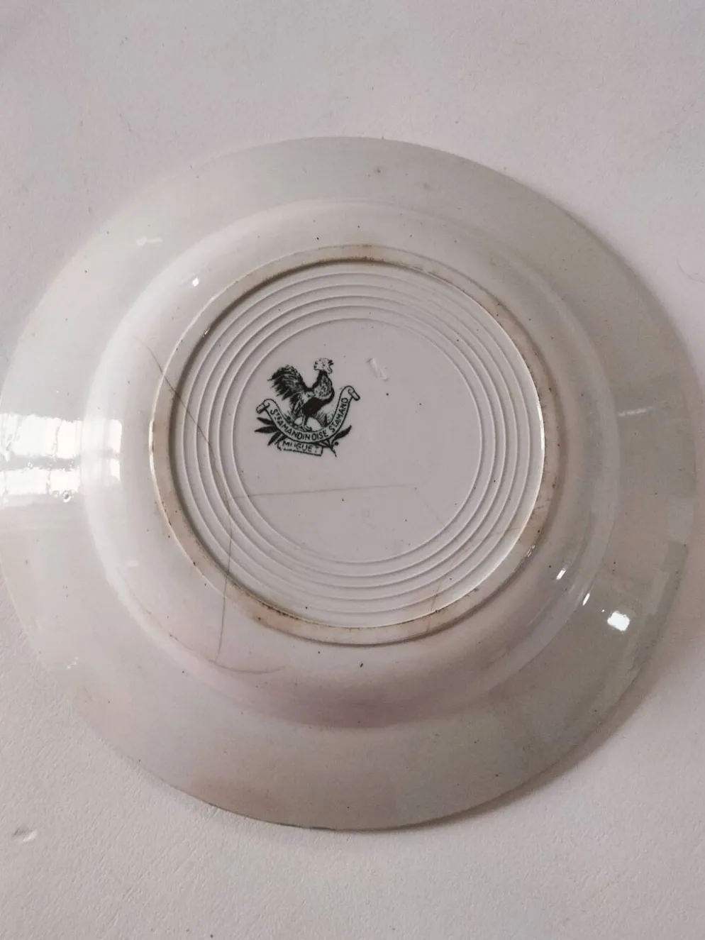Assiette ancienne Faïencerie Saint-Amandinoise modèle Muguet époque 1900