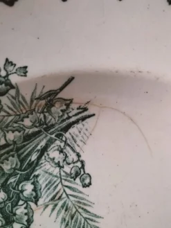 Assiette ancienne Faïencerie Saint-Amandinoise modèle Muguet époque 1900