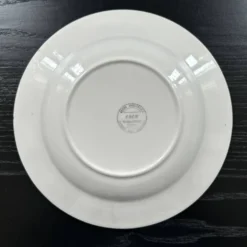 Assiette à carreaux vert pâle