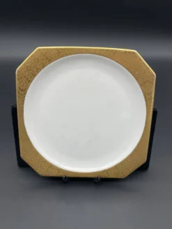 Assiette carrée en porcelaine de Hutschenreuther Selb
