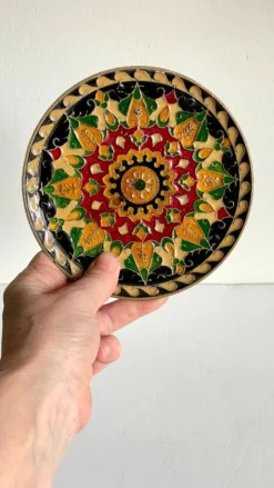 Assiette cloisonnée laiton vintage