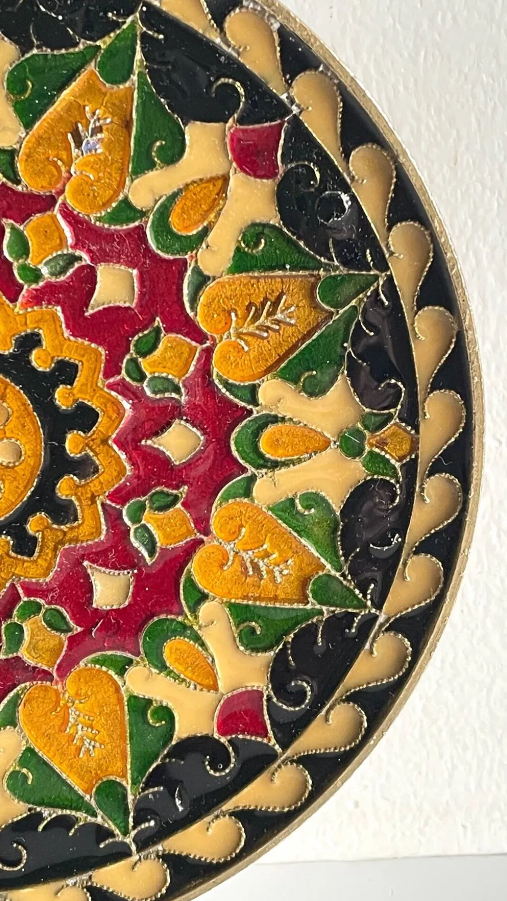 Assiette cloisonnée laiton vintage