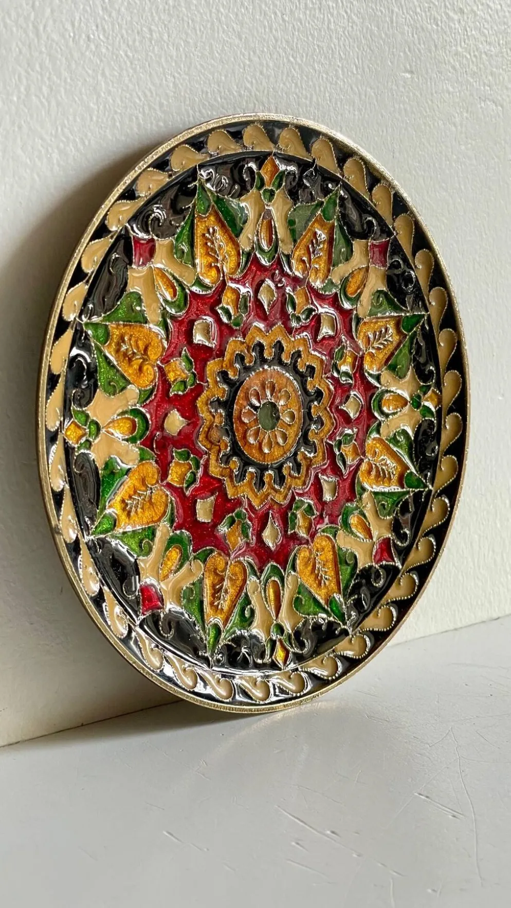 Assiette cloisonnée laiton vintage