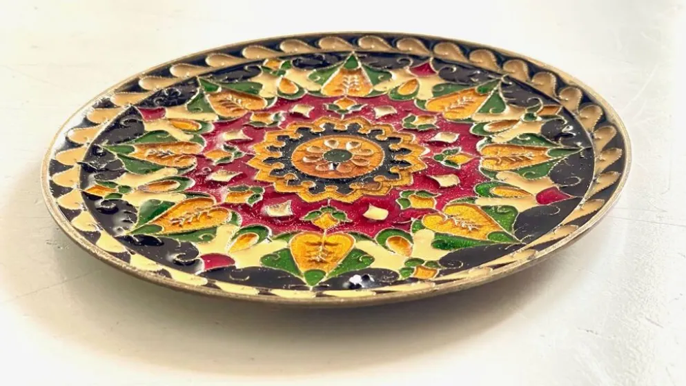 Assiette cloisonnée laiton vintage