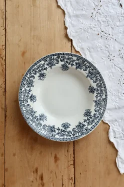 Assiette creuse ancienne terre de fer Saint Amand modèle Jane