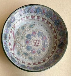 Assiette creuse en céramique émaillée, Danuta Le Hénaff