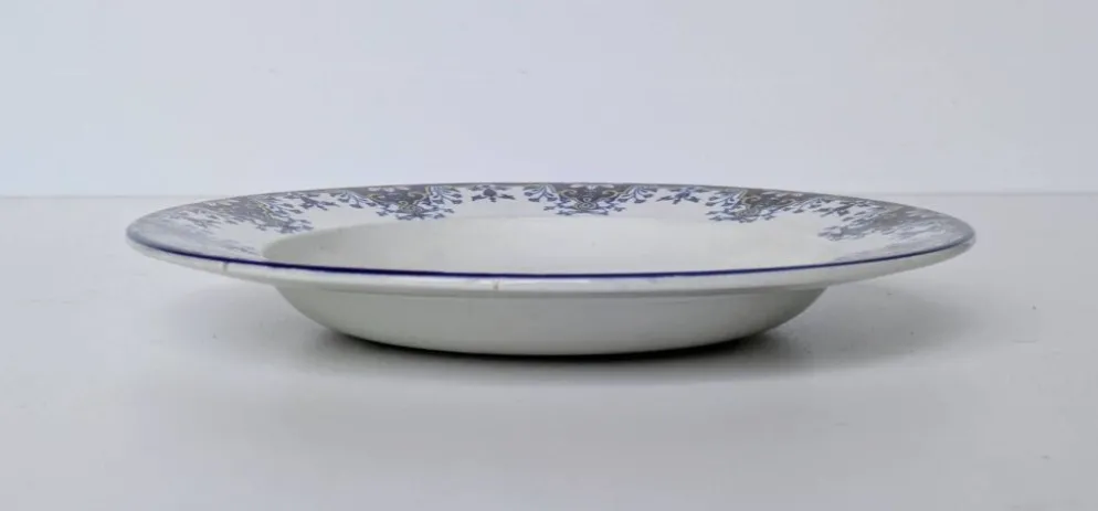 Assiette Creuse en Faïence - Décor "Style Rouen" - Marque JVB - Fin XIXe