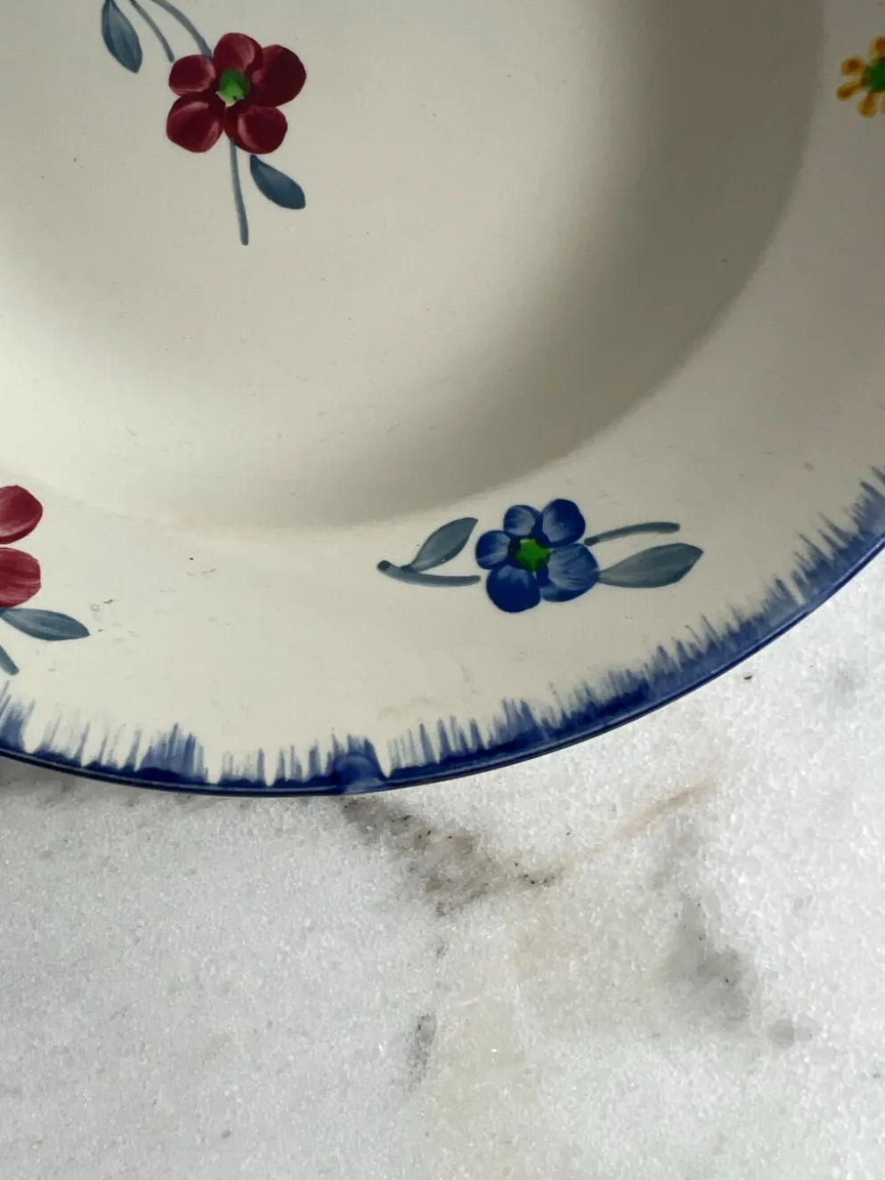 Assiette creuse Mary-Lou Digoin Sarreguemines peinte à la main