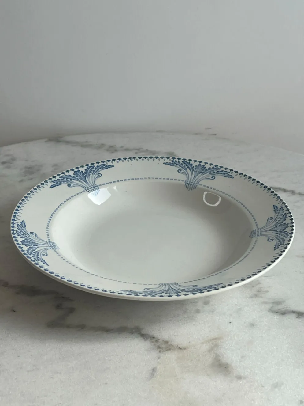 Assiette creuse Service Windsor Creil et Montereau 24cm