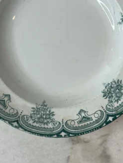 Assiette creuse terre de fer Narcisses Onnaing