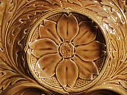Assiette d’artichauts vintage Français en Majolica de Gien