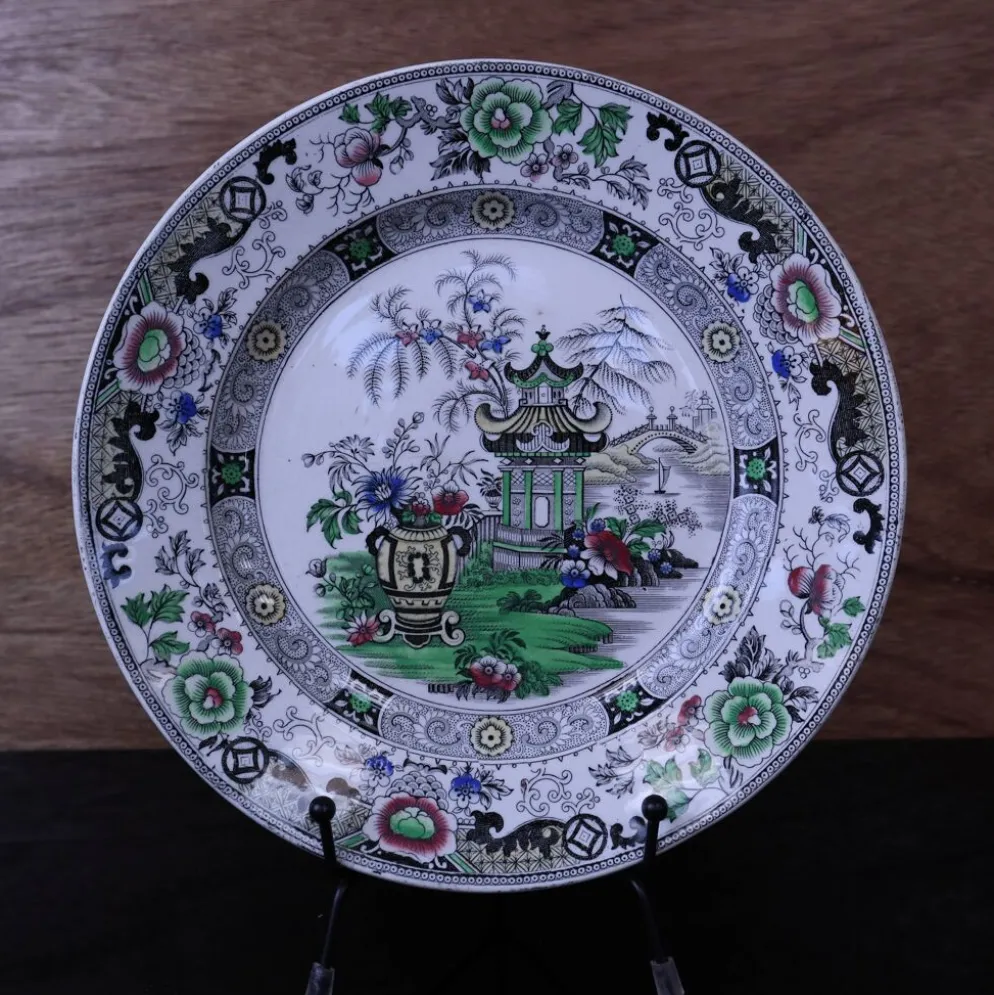 Assiette décoratif Creil et Montereau - Décor Japonais Polychrome XIXe