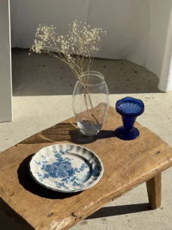 Assiette décorative à motif d'oiseau stylisé D24,5