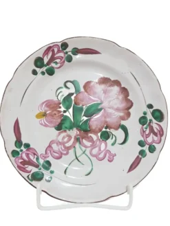 Assiette décorative St. Clement, céramique peinte à la main, France, XIXe siècle