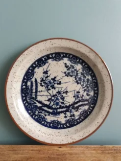 Assiette décor japonisant