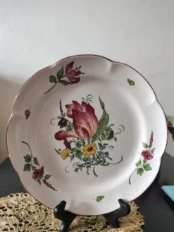 Assiette decorative