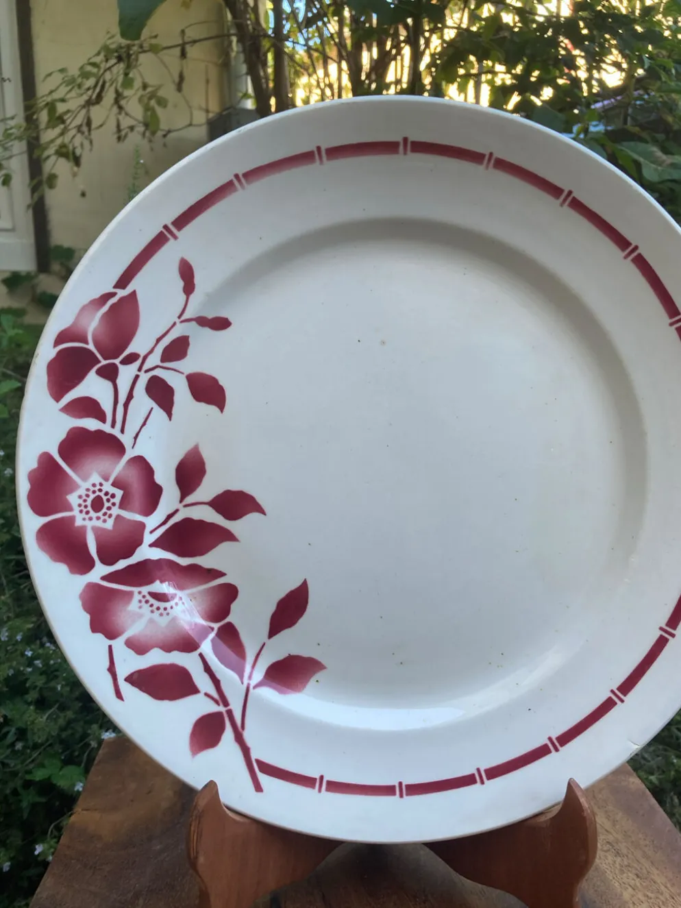 Assiette de service Ceranord faïencerie Saint Amand