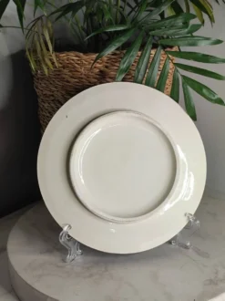 Assiette, dessous de plat en céramique