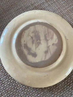 Assiette en céramique italienne ancienne