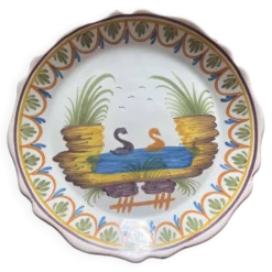 Assiette en faïence
