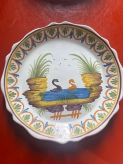 Assiette en faïence