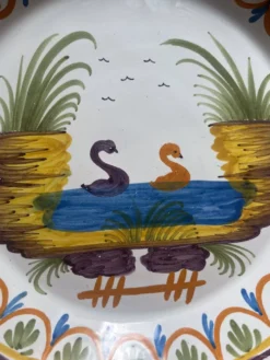 Assiette en faïence