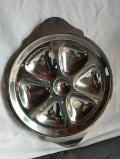 assiette à huitres en inox