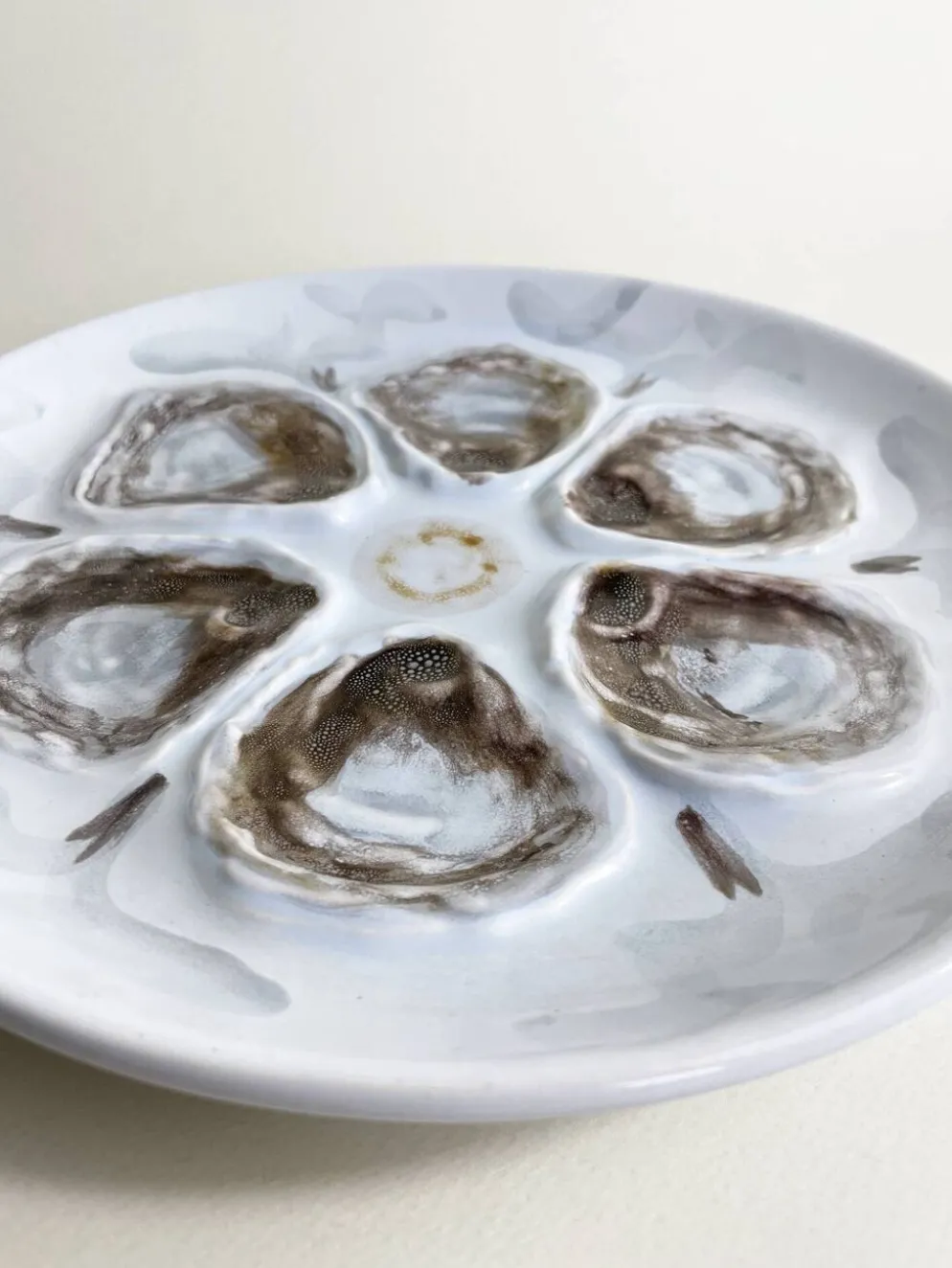 Assiette à Huîtres en Faïence de Saint-Amand