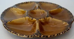 Assiette à huîtres en faïence Gien