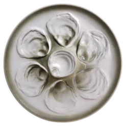Assiette à huîtres vintage française en majolique blanche et verte