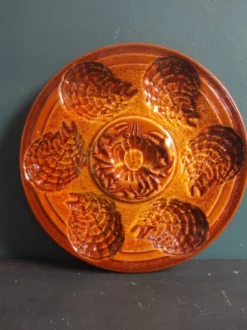 Assiette à huîtres vintage française en majolique de Sarreguemines