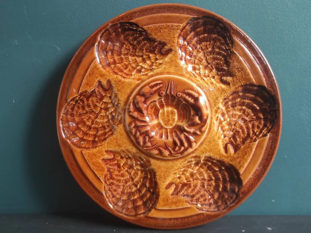Assiette à huîtres vintage française en majolique de Sarreguemines