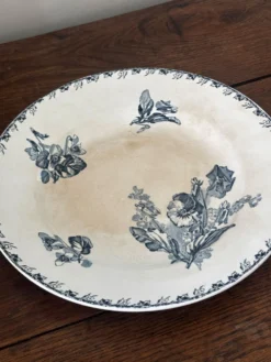 Assiette plate ancienne Sarreguemines Stella