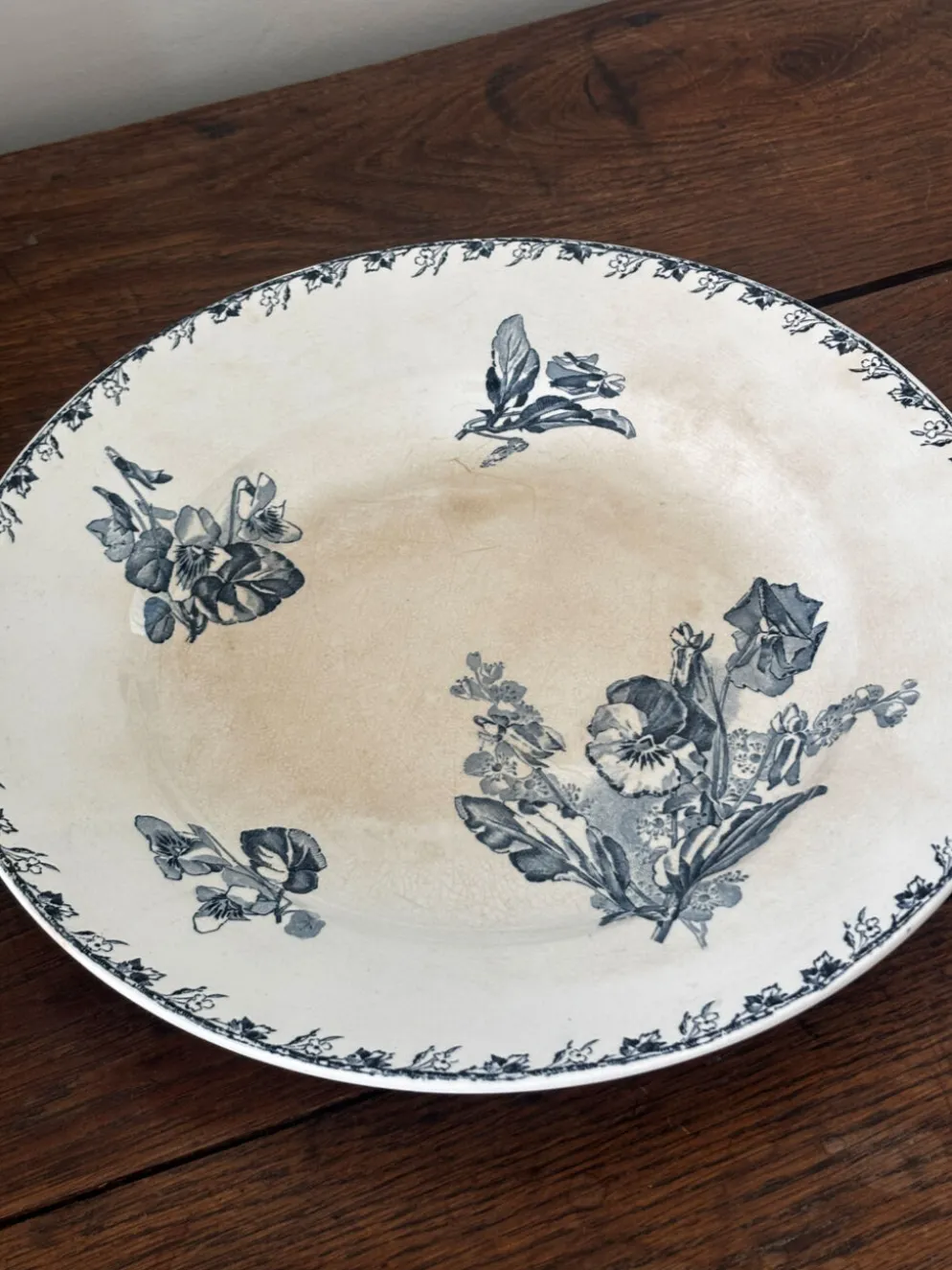 Assiette plate ancienne Sarreguemines Stella