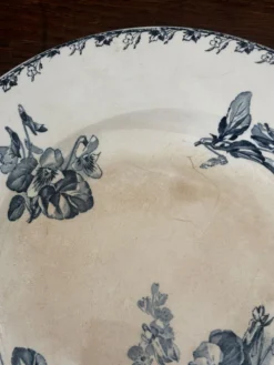 Assiette plate ancienne Sarreguemines Stella