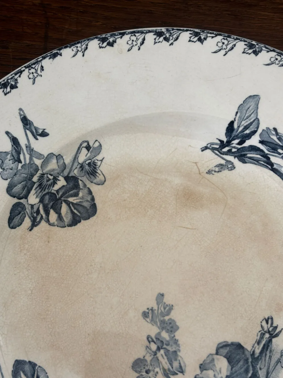 Assiette plate ancienne Sarreguemines Stella