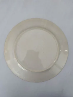Assiette plate ancienne terre de fer rose Onnaing | Faïence française