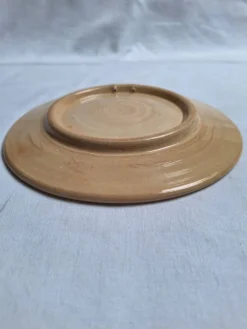 Assiette plate artisanal
