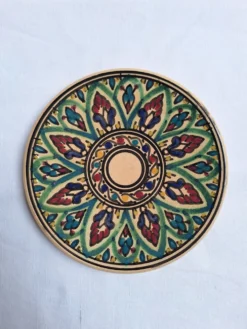 Assiette plate artisanal
